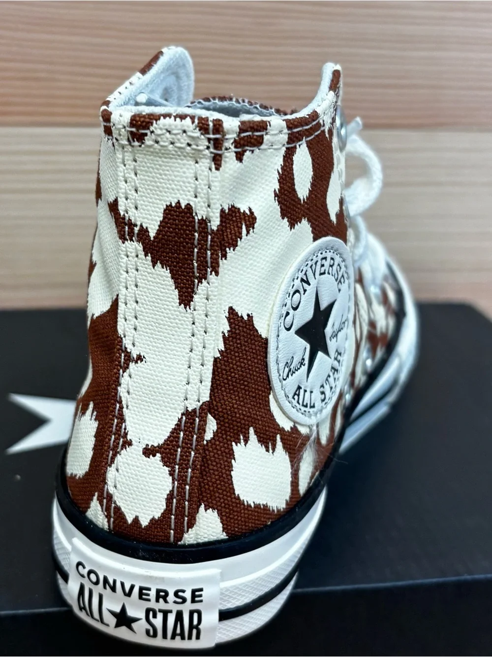 Converse‎ Girl's CTAS Animal Print High Sneakers Youth Sz 11 Little Kids